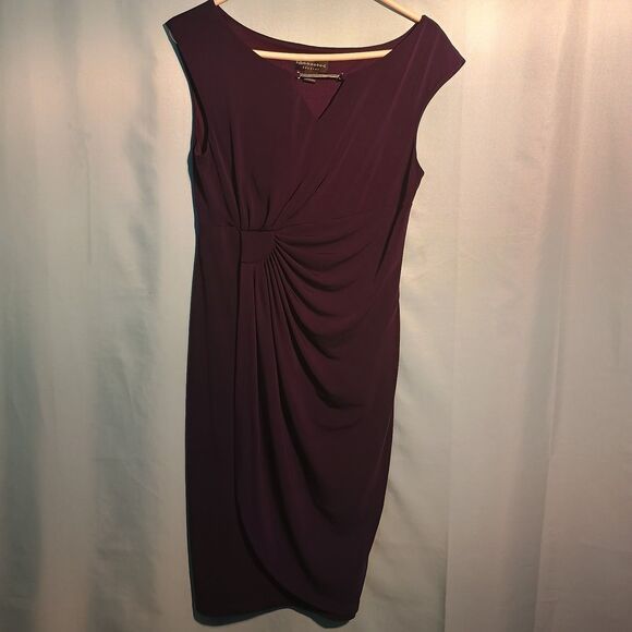 Women’s Sleeveless Purple Sheath Dress Size 10– Elegant Ruched Body con Cocktail - Picture 1 of 4